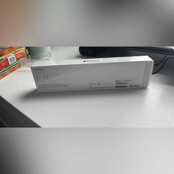 Brand new Apple Pencil (2 generation) - Picture 5 of 5